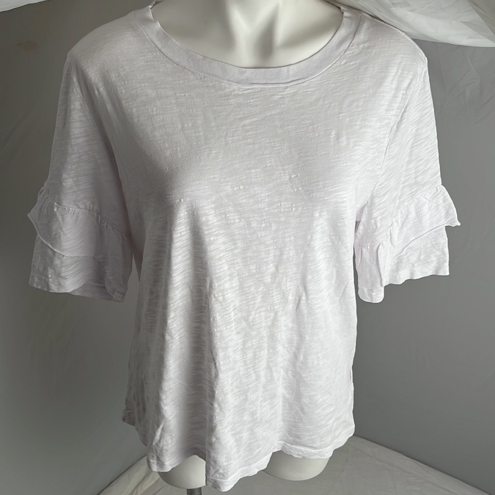 Dylan white tiered ruffle sleeve burnout t-shirt